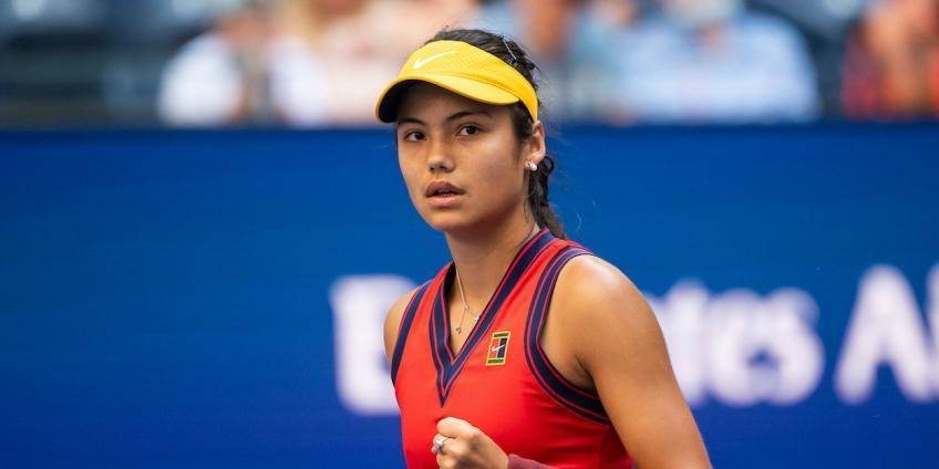 水铸就了他 水铸就了他