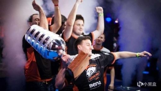 张的赛季中 张的赛季中